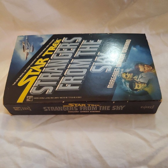 Star Trek Strangers From The Sky by Margaret Wander Bonanno Paperback Kirk Spock - Picture 4 of 7